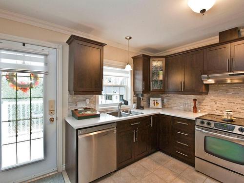 Kitchen - 2-490 Rue De La Colline, Sainte-Adèle, QC - Indoor Photo Showing Kitchen With Double Sink With Upgraded Kitchen