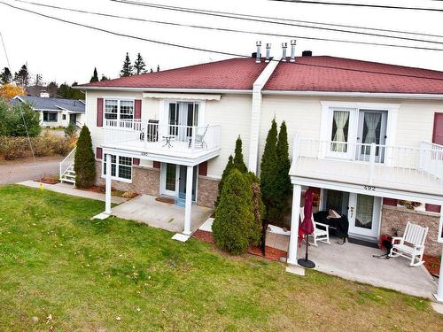 Overall view - 2-490 Rue De La Colline, Sainte-Adèle, QC - Outdoor