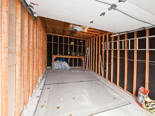 Garage - 2-490 Rue De La Colline, Sainte-Adèle, QC - Indoor Photo Showing Other Room