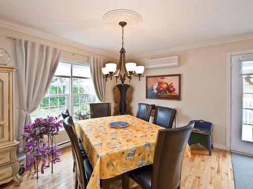 Dining room - 2-490 Rue De La Colline, Sainte-Adèle, QC - Indoor Photo Showing Dining Room