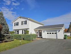 50 Brite Avenue  Bible Hill, NS B2N 5R6