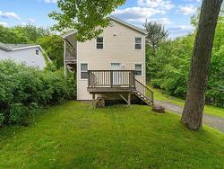 87 Meadowbrook Drive  Bedford, NS B4A 1R2