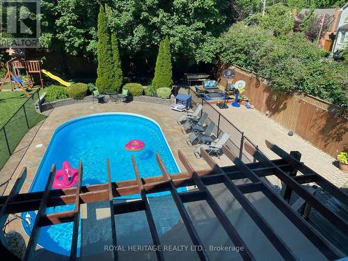 91 Colonial Avenue, Toronto, ON - Outdoor With In Ground Pool