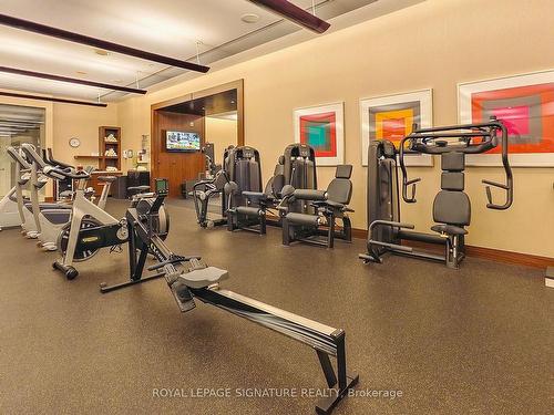 3505-183 Wellington St W, Toronto, ON - Indoor Photo Showing Gym Room