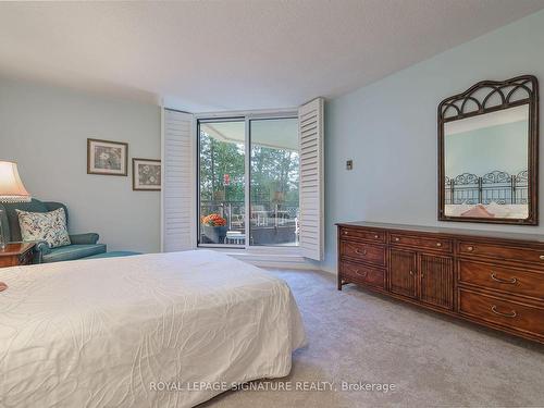 101-700 Wilson Rd, Oshawa, ON - Indoor Photo Showing Bedroom