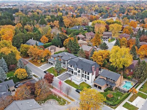 211 Kennedy St W, Aurora, ON - Outdoor With View