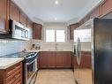 94-620 Ferguson Dr, Milton, ON  - Indoor Photo Showing Kitchen With Double Sink 