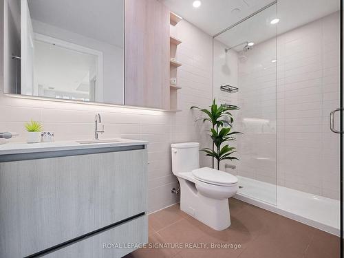 520-21 Park St E, Mississauga, ON - Indoor Photo Showing Bathroom