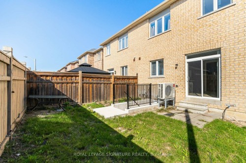 5520 Meadowcrest Avenue, Mississauga, ON - Outdoor With Exterior