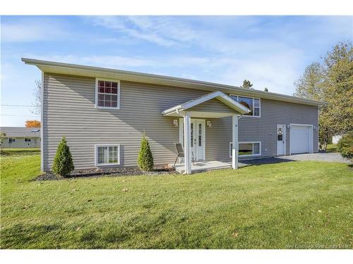 16 Southampton Crt, Hartland, NB 