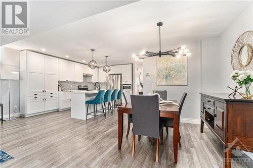 95 Randall James Drive, Stittsville, ON - Indoor Photo Showing Dining Room