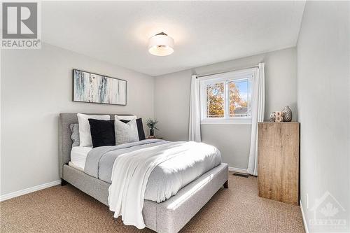 95 Randall James Drive, Stittsville, ON - Indoor Photo Showing Bedroom