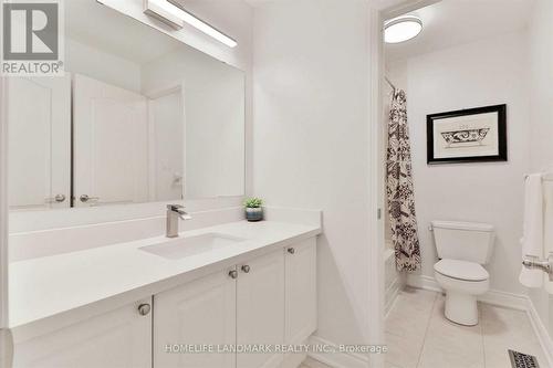 5164 Rayana Ridge, Mississauga, ON - Indoor Photo Showing Bathroom