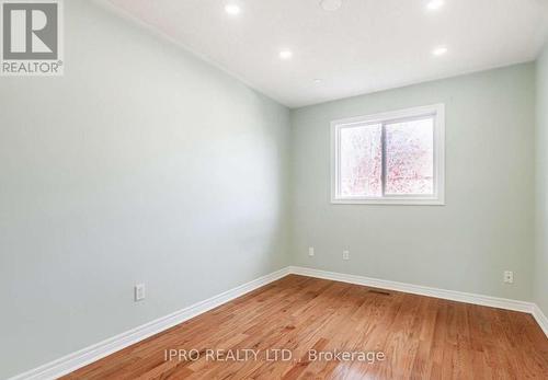 7049 Graydon Court, Mississauga, ON - Indoor Photo Showing Other Room