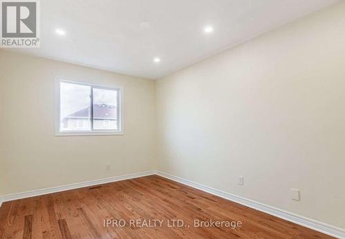 7049 Graydon Court, Mississauga, ON - Indoor Photo Showing Other Room