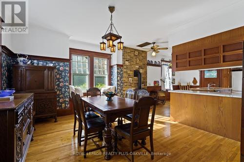 3175 Lakeshore Road W, Oakville, ON - Indoor Photo Showing Dining Room