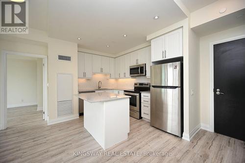 805 - 15 Lynch Street, Brampton, ON - Indoor Photo Showing Kitchen