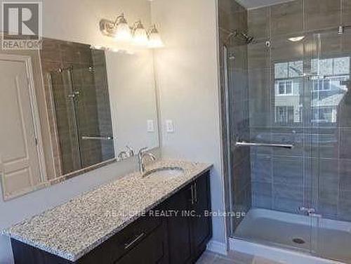 1105 Barrow Avenue, Kingston, ON - Indoor Photo Showing Bathroom