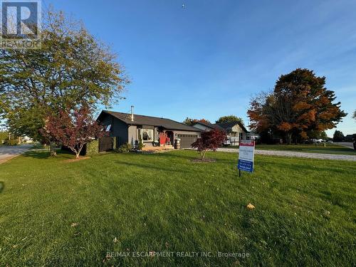 24 Woodhouse Avenue, Norfolk, ON - Outdoor