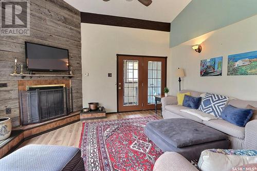 550 19Th Street W, Prince Albert, SK - Indoor Photo Showing Living Room With Fireplace