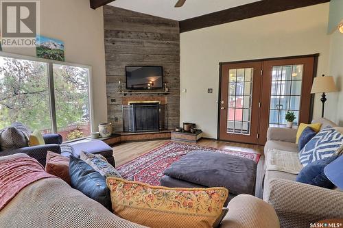 550 19Th Street W, Prince Albert, SK - Indoor Photo Showing Living Room With Fireplace