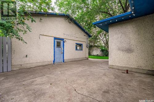 1824 C Avenue N, Saskatoon, SK - Outdoor With Exterior