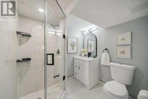 2317 Salem Road N, Ajax, ON - Indoor Photo Showing Bathroom