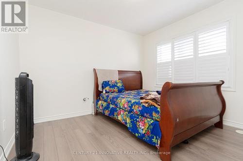 12 - 2726 William Jackson Drive, Pickering, ON - Indoor Photo Showing Bedroom