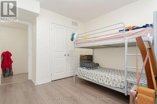 12 - 2726 William Jackson Drive, Pickering, ON - Indoor Photo Showing Bedroom