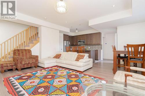 12 - 2726 William Jackson Drive, Pickering, ON - Indoor Photo Showing Living Room