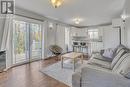 428 Barnes Avenue, Tay, ON  - Indoor Photo Showing Living Room 