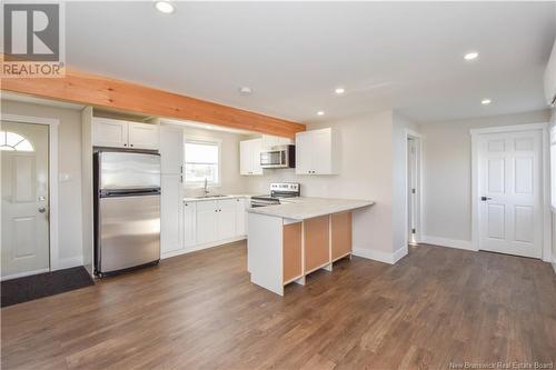 215 2E Rue Street, Shippagan, NB - Indoor Photo Showing Kitchen