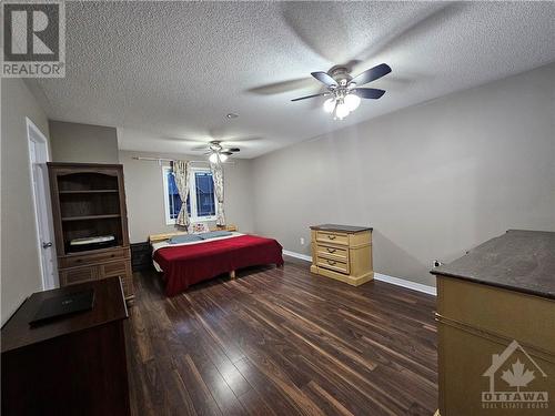 Large Primary Bedroom - 640 Via Campanale Avenue, Ottawa, ON - Indoor Photo Showing Other Room