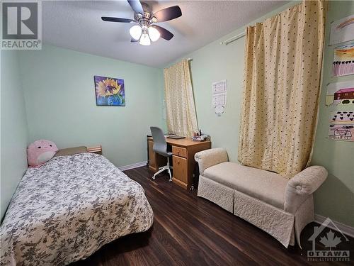 Bright second Bedroom with 2 windows - 640 Via Campanale Avenue, Ottawa, ON - Indoor Photo Showing Bedroom