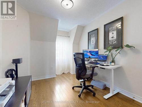 11 Donald Buttress Boulevard W, Markham, ON - Indoor Photo Showing Office