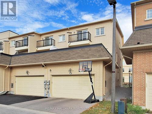 11 Donald Buttress Boulevard W, Markham, ON - Outdoor