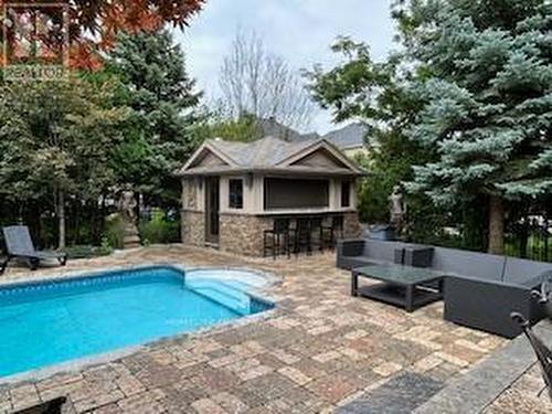 192 Kimber Crescent W, Vaughan, ON - Outdoor With In Ground Pool