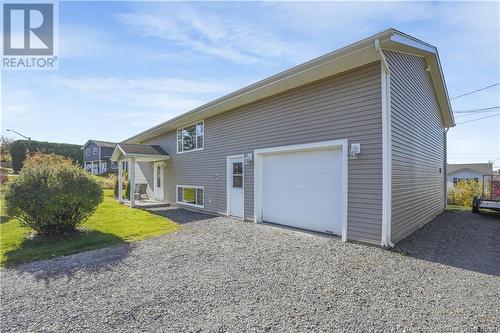 16 Southampton Court, Hartland, NB - Outdoor With Exterior