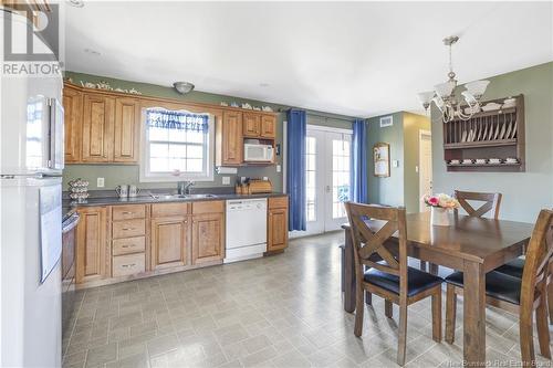 16 Southampton Court, Hartland, NB - Indoor