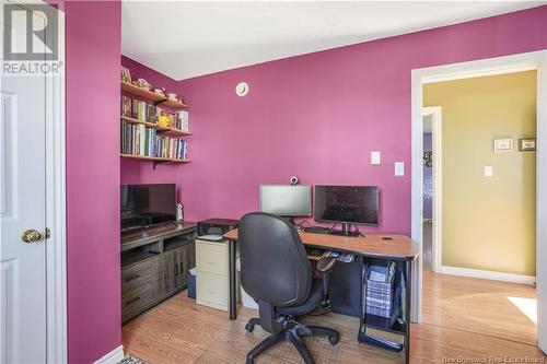 16 Southampton Court, Hartland, NB - Indoor Photo Showing Office