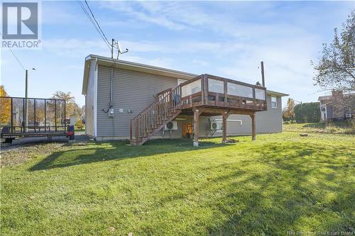 16 Southampton Court, Hartland, NB - Outdoor