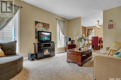 22 Elisia Drive, Moose Jaw, SK - Indoor Photo Showing Living Room