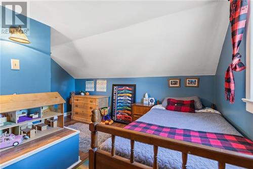 3126 Parkedale Avenue, Brockville, ON - Indoor Photo Showing Bedroom