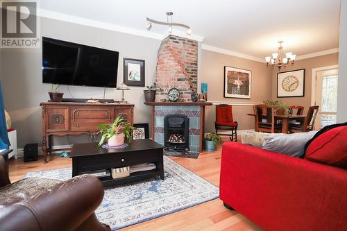 91 Craigmillar Avenue, St. John'S, NL - Indoor Photo Showing Living Room With Fireplace