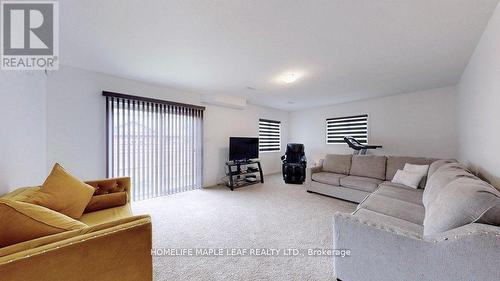 59 Saddlebrook Court, Kitchener, ON - Indoor Photo Showing Living Room