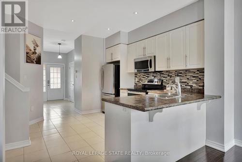 29 - 45 Royal Winter Drive, Hamilton, ON - Indoor Photo Showing Kitchen With Double Sink