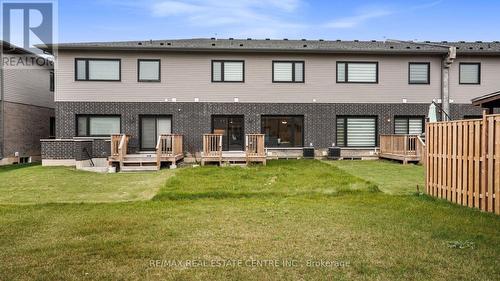 7197 Parsa Street E, Niagara Falls, ON - Outdoor With Deck Patio Veranda