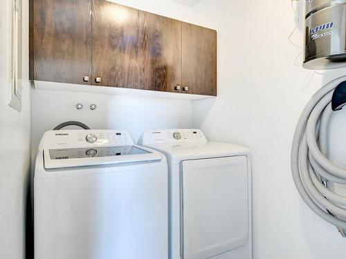 Laundry room - 5-549 Boul. St-Luc, Saint-Jean-Sur-Richelieu, QC - Indoor Photo Showing Laundry Room