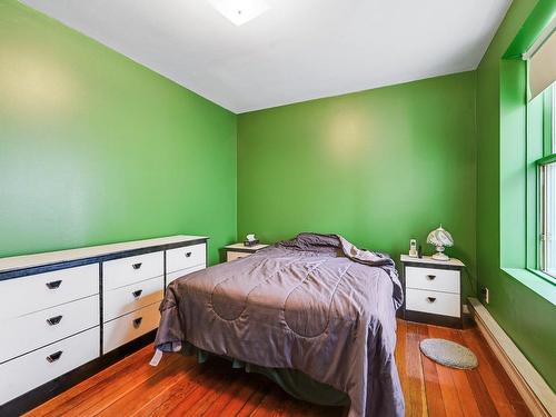 Chambre Ã Â coucher - 71  - 77 Rue St-Paul, Saint-Jean-Sur-Richelieu, QC - Indoor Photo Showing Bedroom