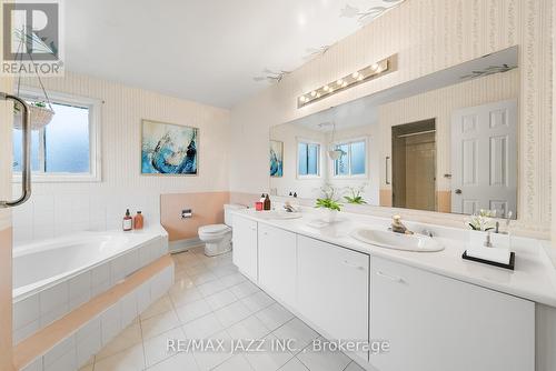 4 Riverwood Street, Whitby (Pringle Creek), ON - Indoor Photo Showing Bathroom